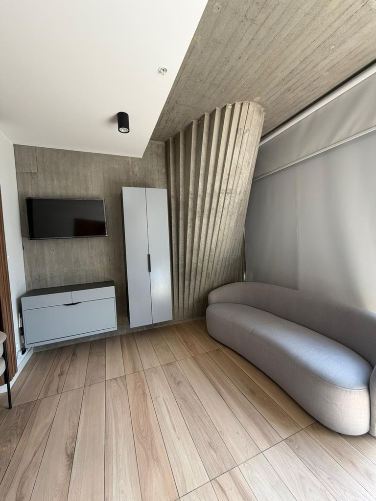 Estudio Moderno en Alquiler Sector República del Salvador