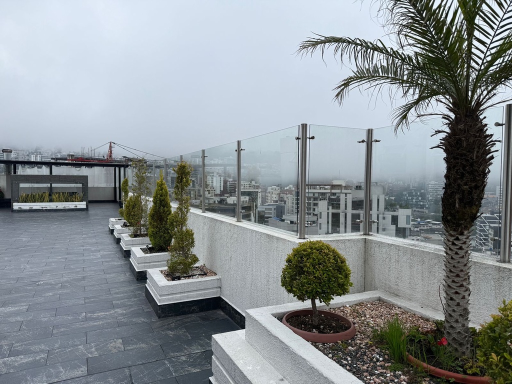 Departamento de 2 Dormitorios + Estudio en Venta Sector La Carolina