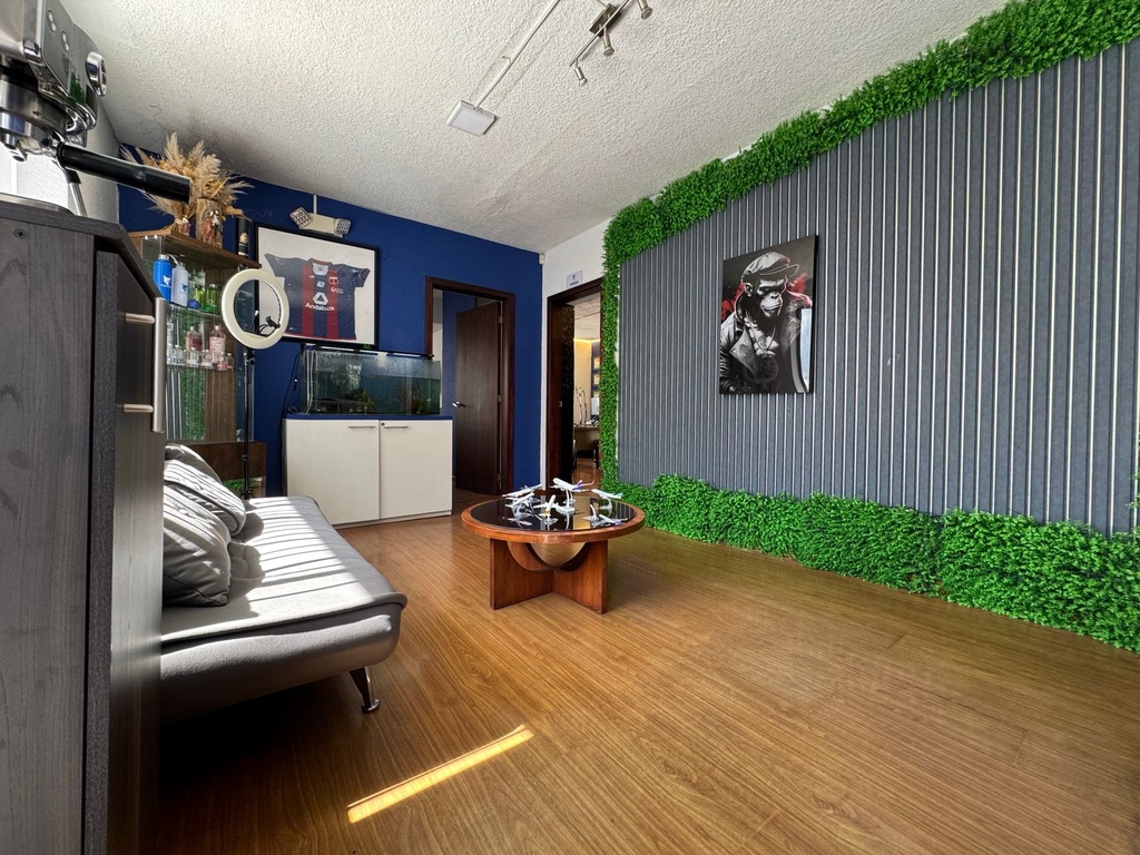 Casa Comercial con Excelente Ubicación en Venta Sector Mariana de Jesús