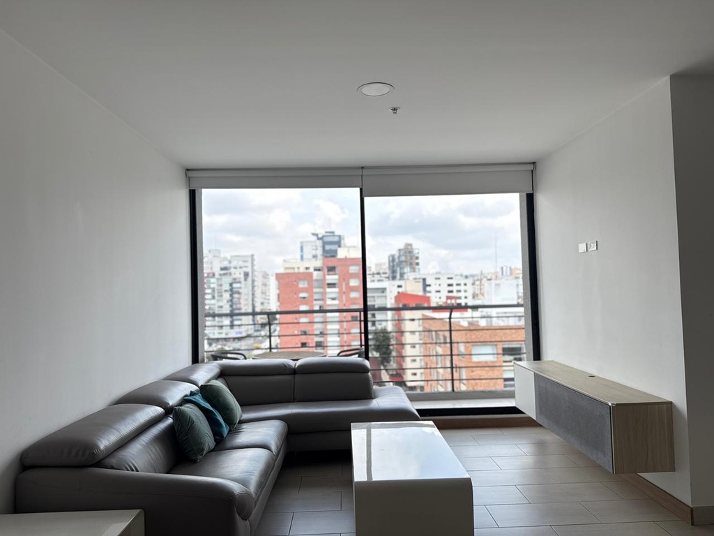 Departamento con Excelente Ubicación en Alquiler Sector República del Salvador