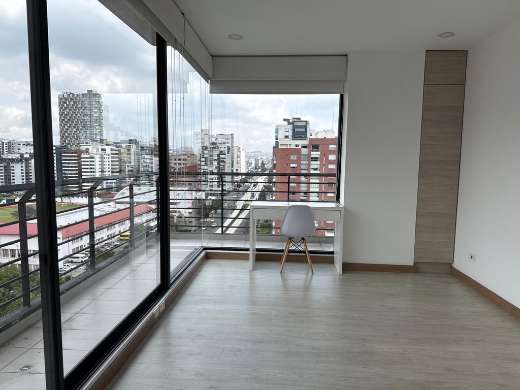 Departamento con Excelente Ubicación en Alquiler Sector República del Salvador