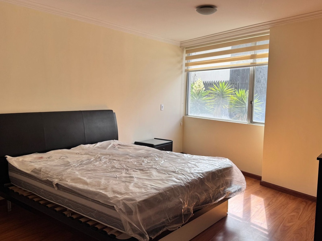 Suite con Excelente Ubicación en Alquiler Sector República del Salvador