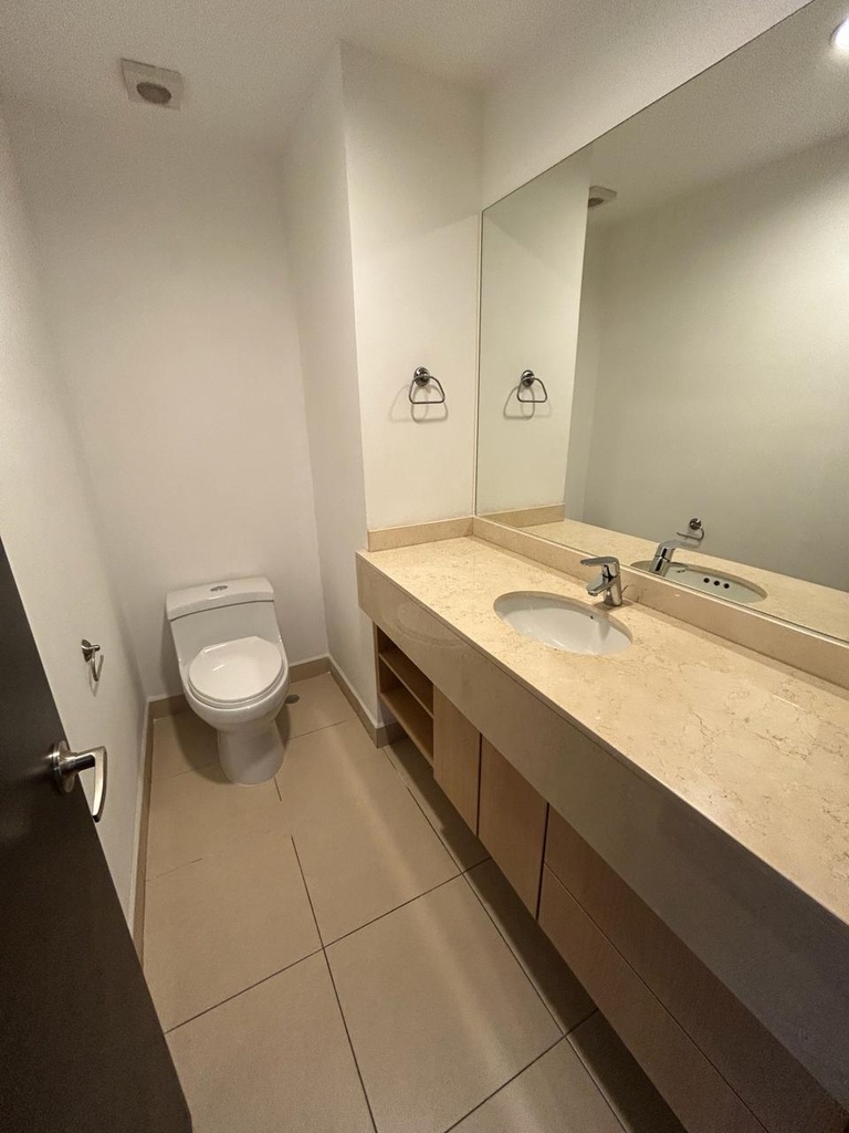 Loft de Oportunidad en Venta Sector La Carolina 