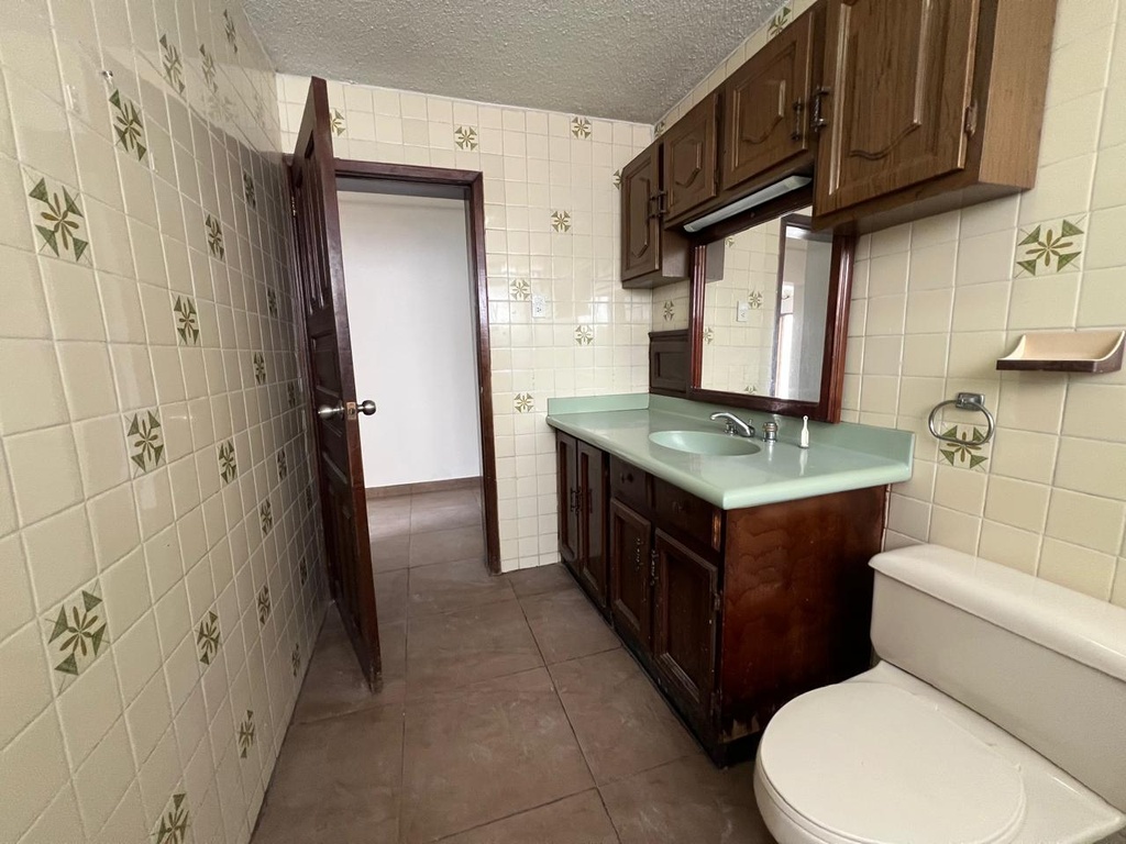 Departamento con Ubicación Estratégica en Alquiler Sector Rumipamba