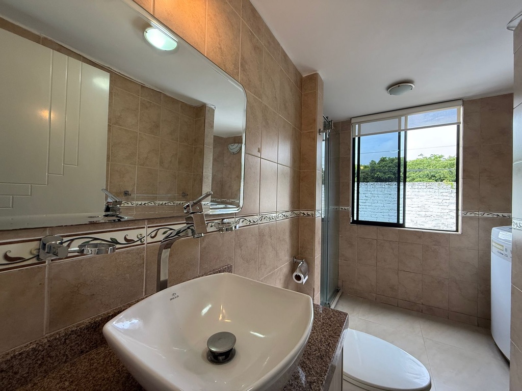 Suite de Oportunidad en Alquiler Sector Cumbayá