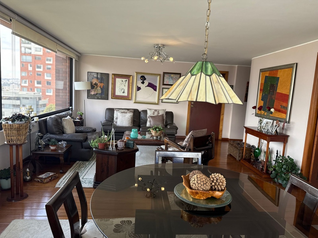 Departamento Amplio de 3 Dormitorios en Venta Sector El Batán