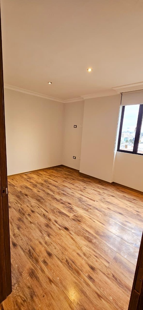 Departamento en Venta con Hermosa Vista Sector Bosmediano