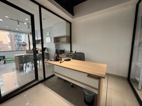  Oficina Moderna en Alquiler Sector República del Salvador