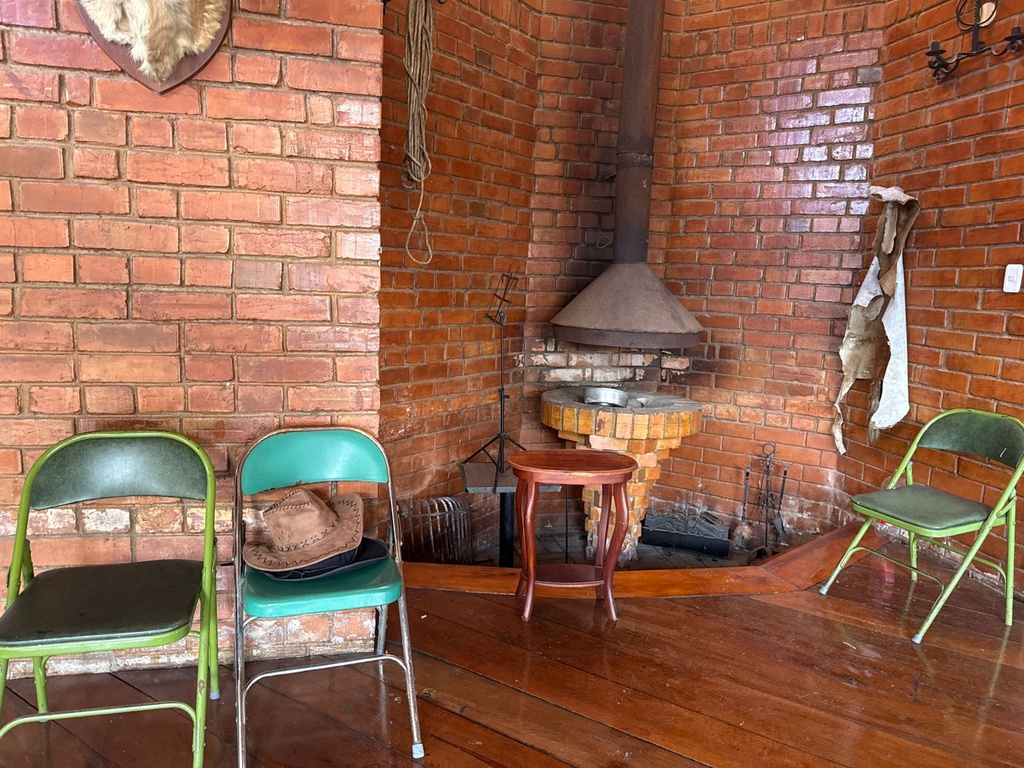 Casa Comercial en Alquiler con Ubicación Estratégica en Puembo Rosa Blanca