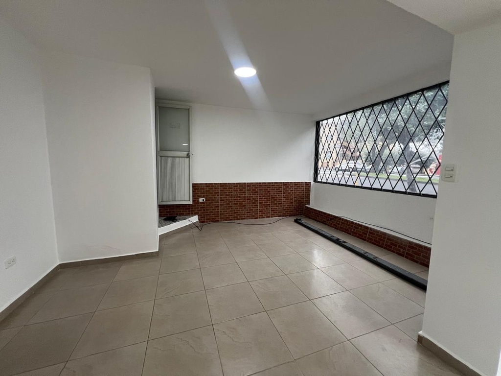 Local con Ubicación Estratégica en Alquiler Sector Rumipamba