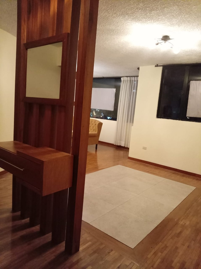 Suite con Excelente Ubicación en Alquiler Sector Cumbayá