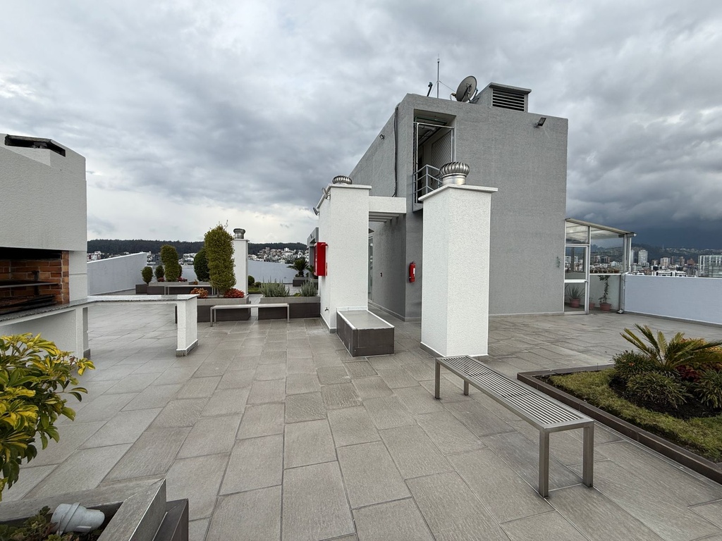 Suite en Venta de Oportunidad Sector La Carolina