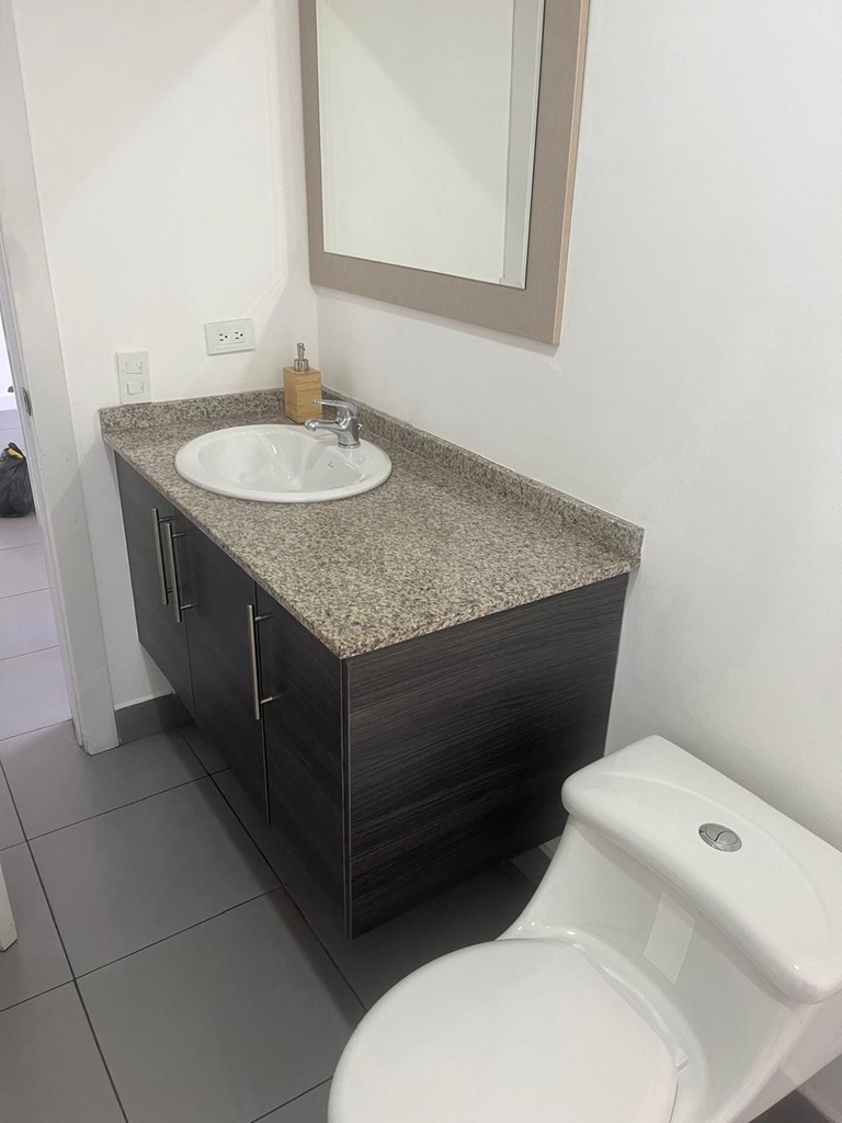 Suite en Venta Colegio Benalzazar - Gaspar Cañero