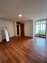 Departamento de 3 Habitaciones y 2 Parqueaderos - Sector UDLA la Granados