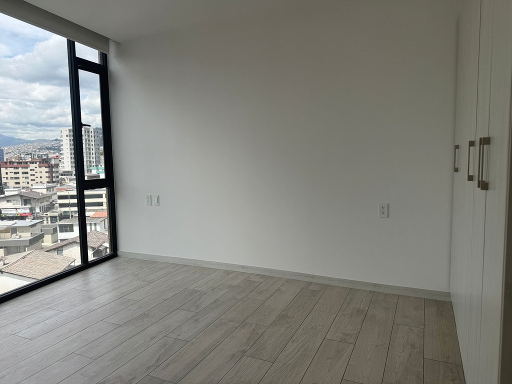 Suite con Hermosa Vista en Alquiler Sector La Carolina