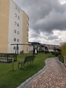 Departamento de 3 Habitaciones y 2 Parqueaderos - Sector UDLA la Granados