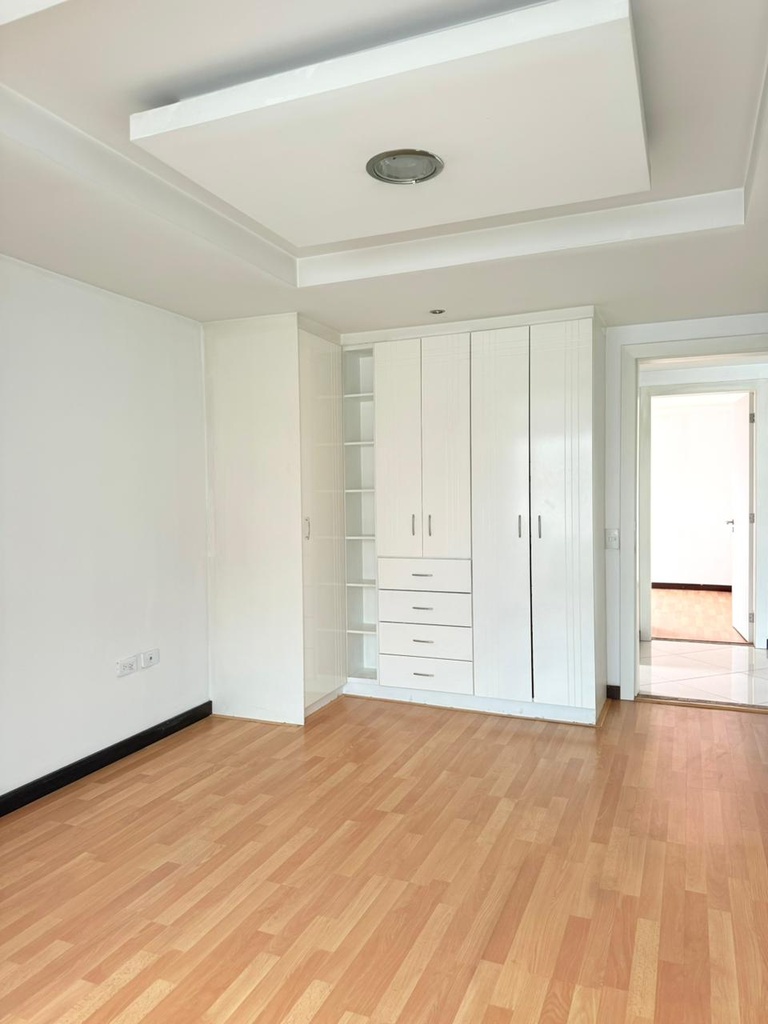 Departamento con Excelente Ubicación en Alquiler Sector La Carolina