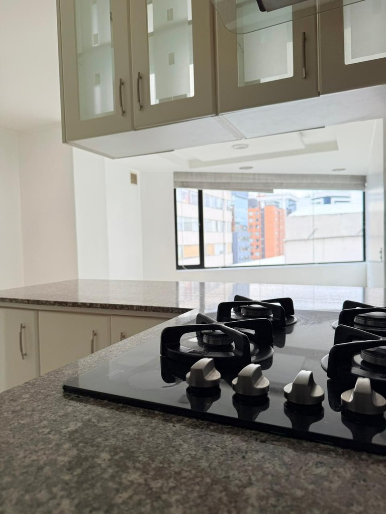 Departamento con Excelente Ubicación en Alquiler Sector La Carolina