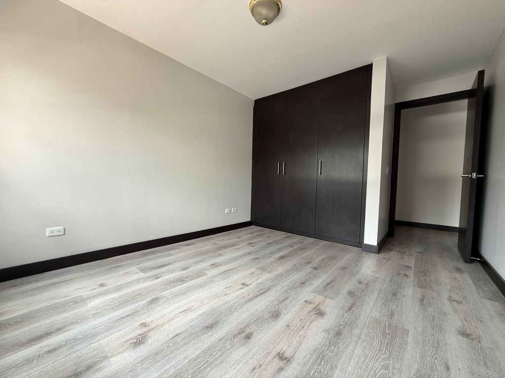 Suite en Venta de Oportunidad Sector La Paz