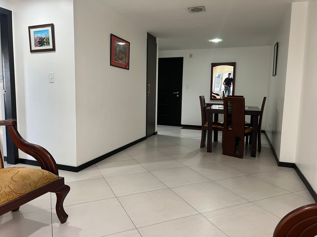 La Carolina - Suite Amoblada con Excelente Ubicación