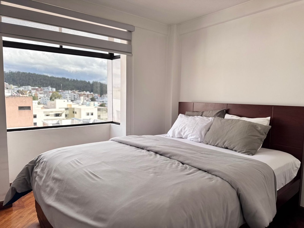 Departamento con Excelente Ubicación en Alquiler Sector Monteserrin