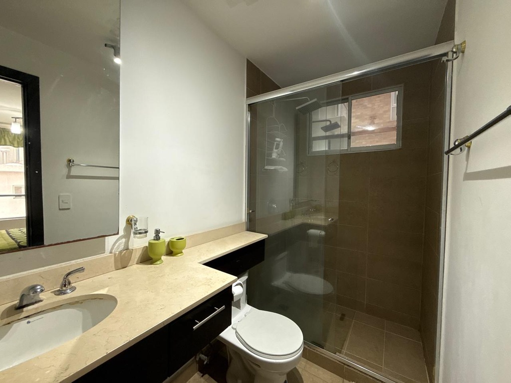 Departamento con Excelente Ubicación en Alquiler Sector República del Salvador