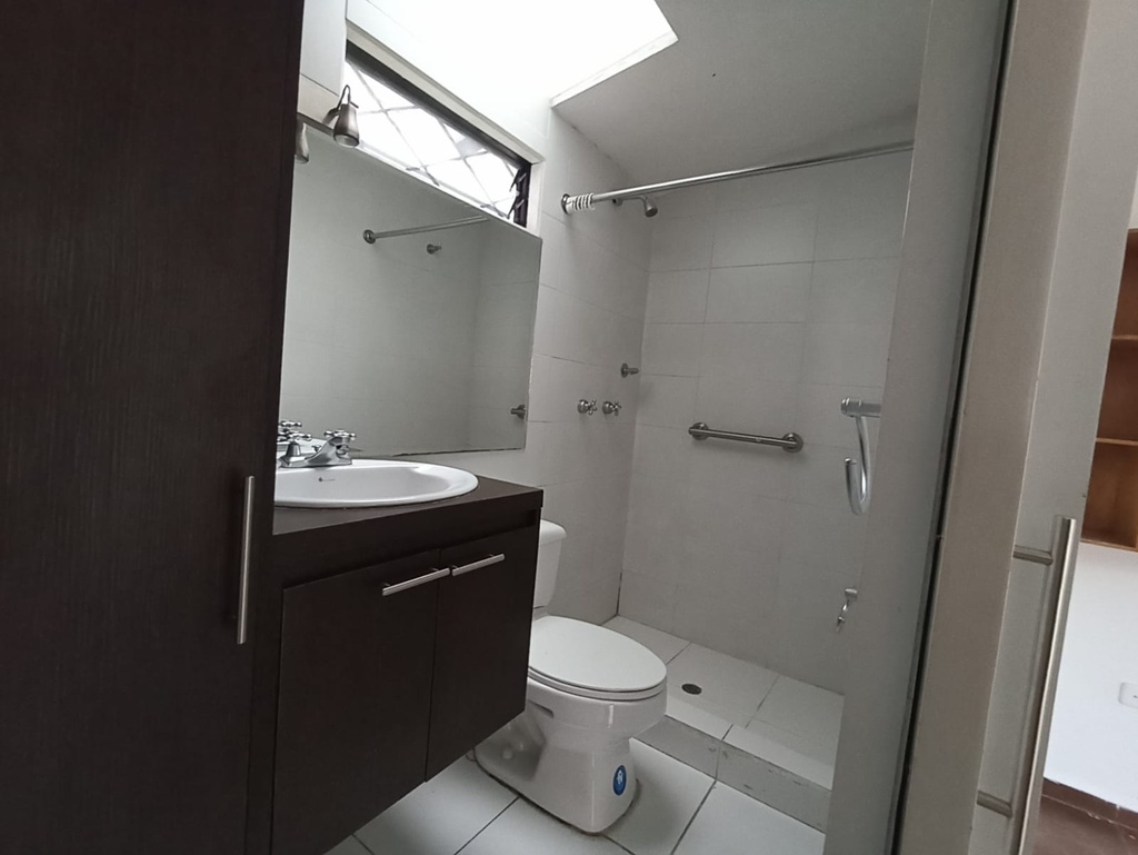 Venta de Departamento con Excelente Ubicación en el sector Iñaquito