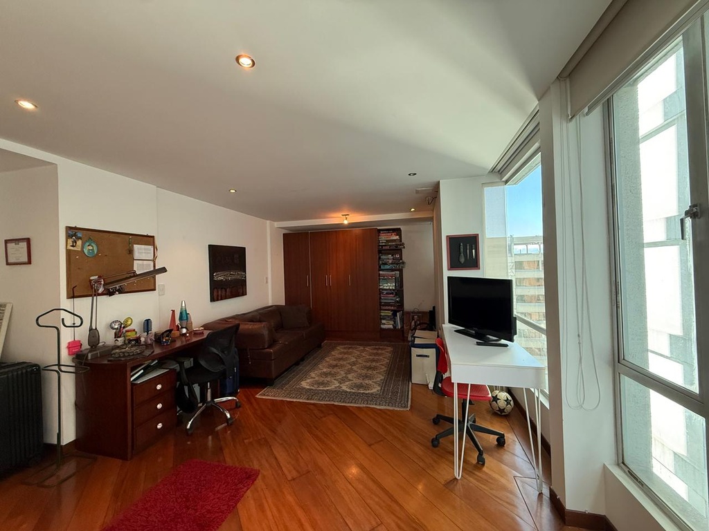 Departamento con Hermosa Vista en Venta Sector González Suárez 