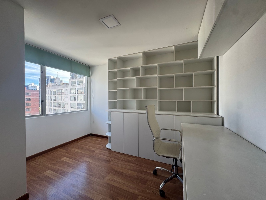 Alquiler de Departamento con Excelente Ubicación en el Sector República del Salvador