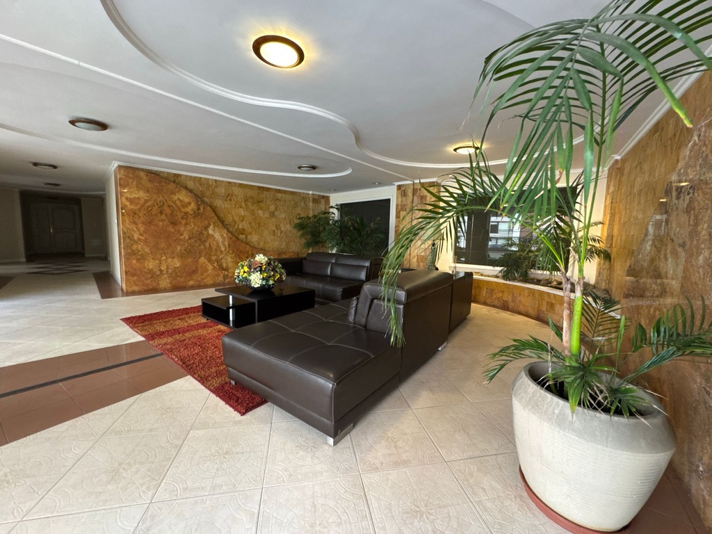 Departamento de 3 Dormitorios en Venta en el Sector Quito Tenis