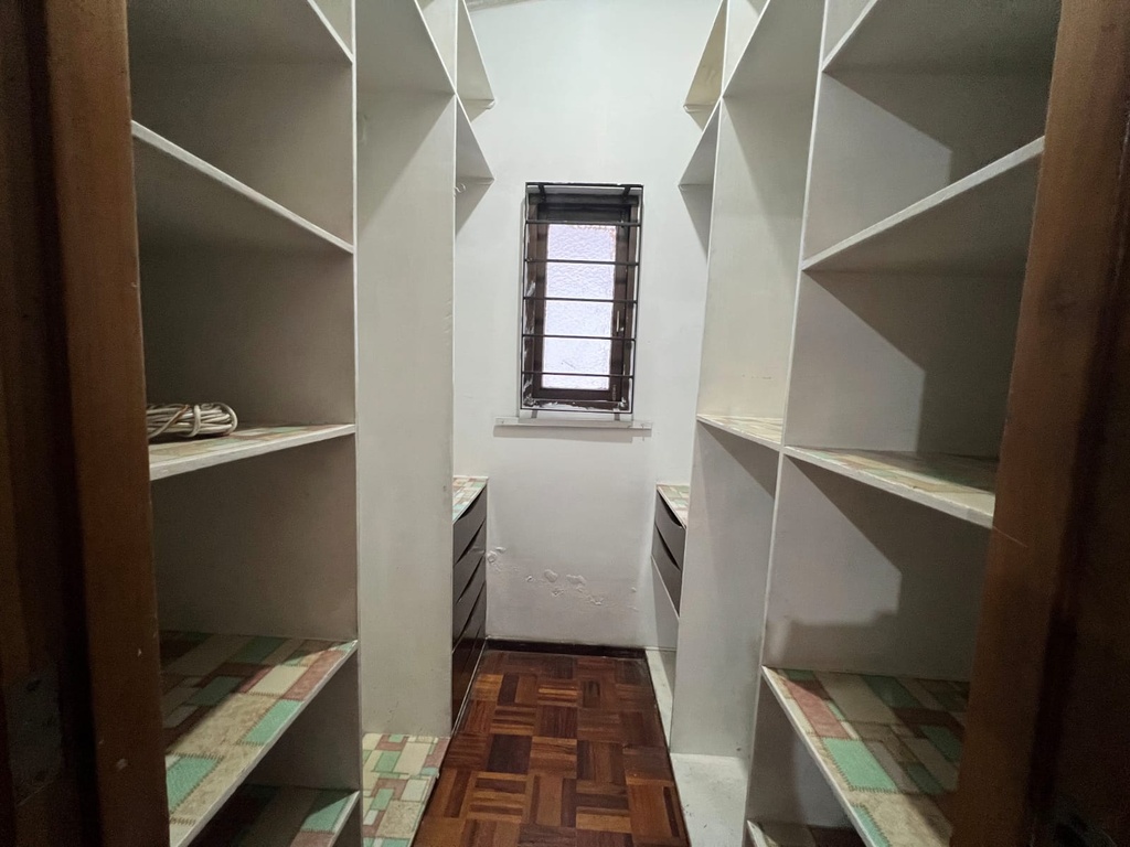 Casa Comercial en Alquiler Sector Rumipamba