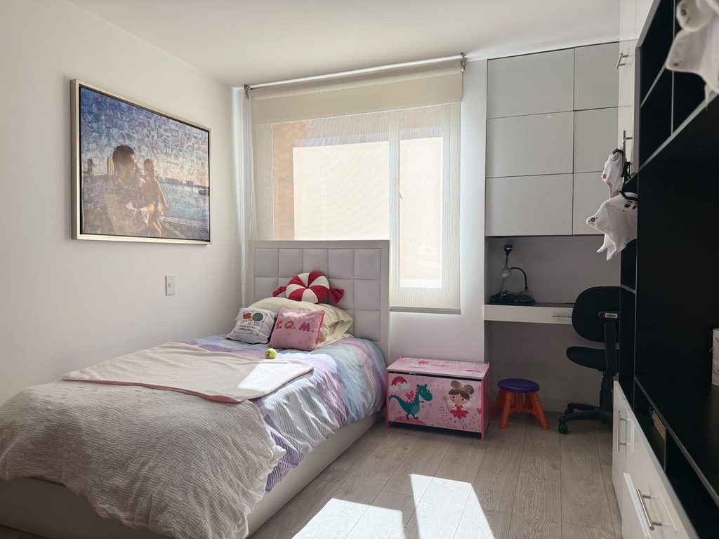 Departamento de 3 Dormitorios en Venta Sector Monteserrin