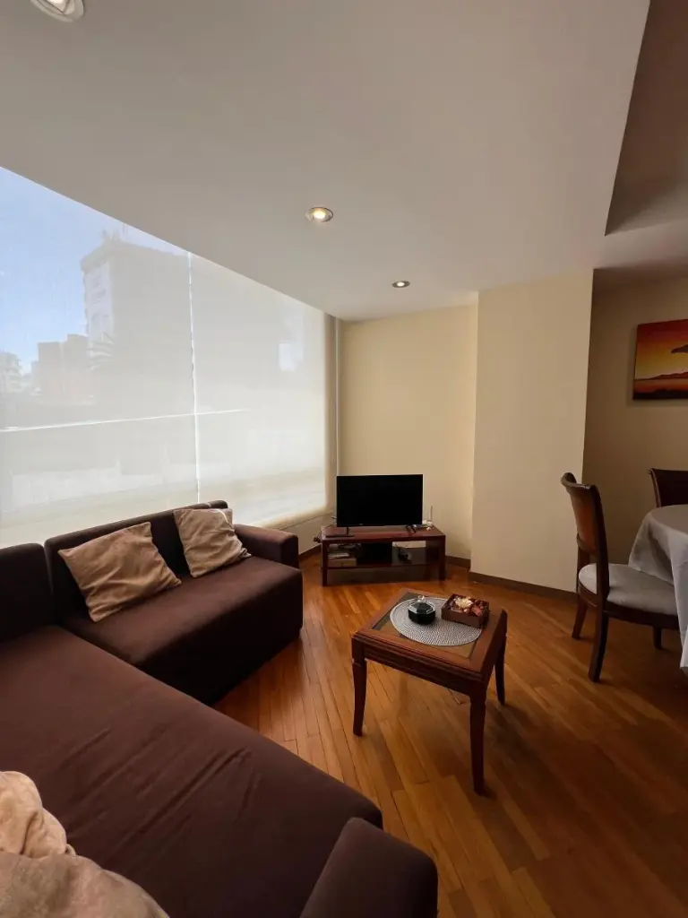 Republica del Salvador - Suite Amoblada + Estudio - 2 Garajes - $500