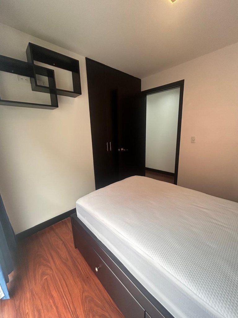 Departamento en Alquiler de 3 Dormitorios Sector República del Salvador