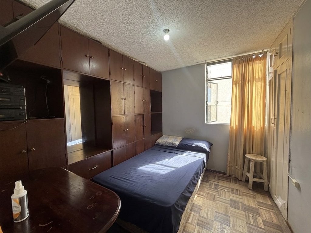 Departamento en Venta de 3 Dormitorios Sector Granados
