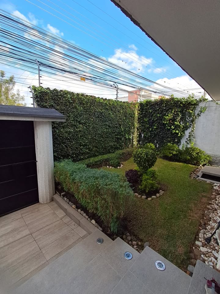 Casa Independiente Cumbayá Amoblada 