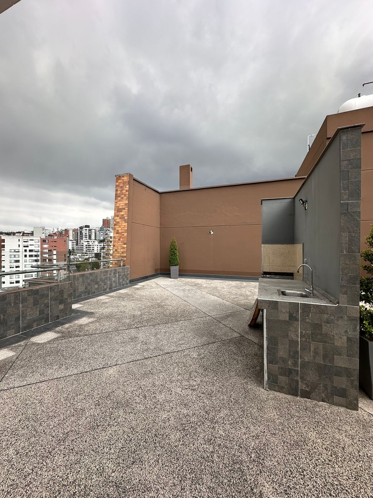 Centro Norte - Departamento Moderno Semi Amoblado - 2 Dorm - 2.5 Baños - Balcón!