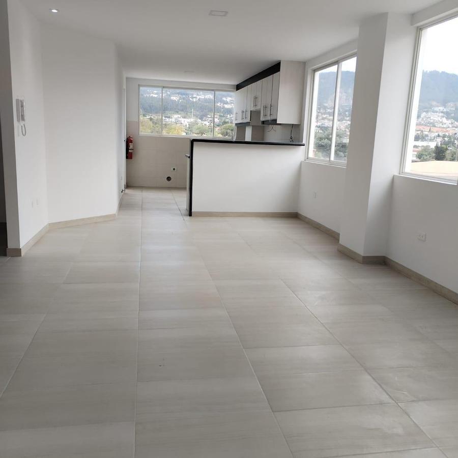 Departamento con Hermosa Vista Sector Cumbayá