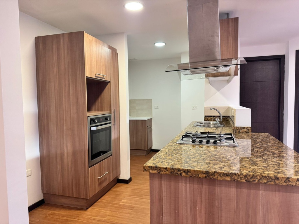 Suite con Excelente Ubicación en Venta Sector El Batán