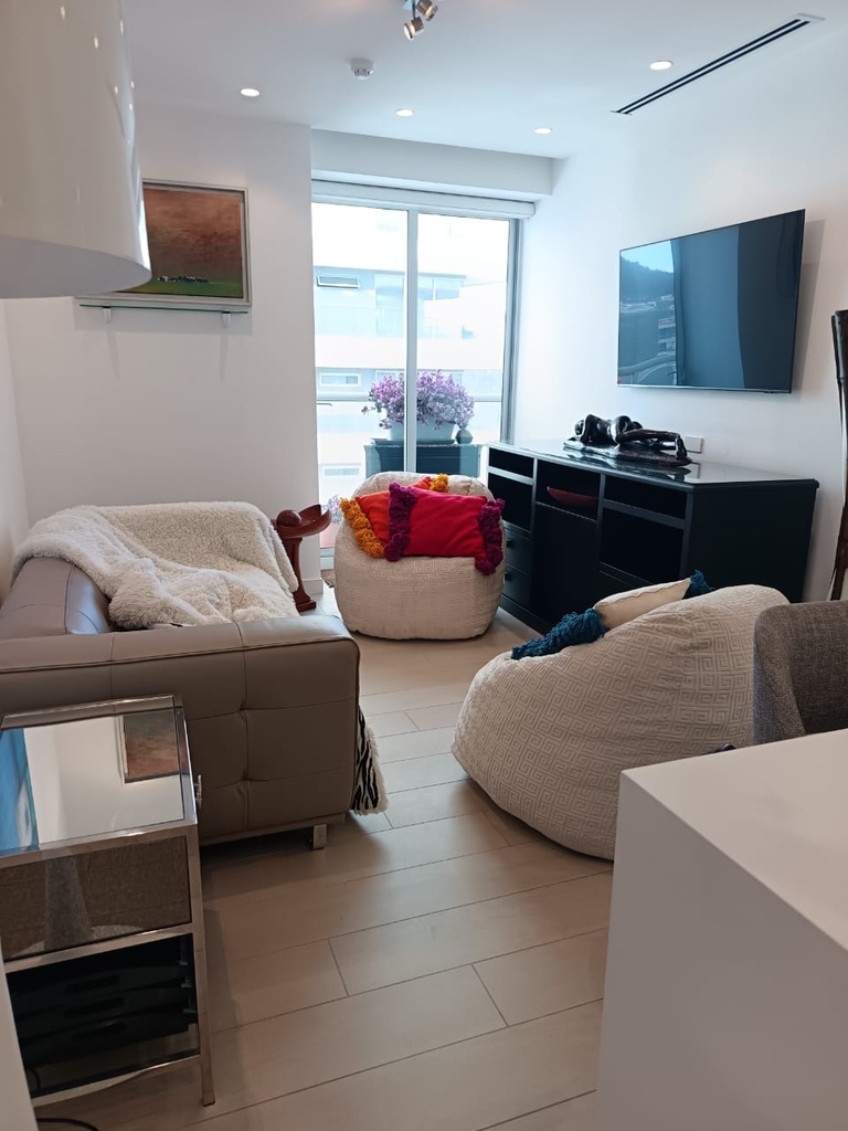 Suite Moderna en Alquiler Sector González Suárez