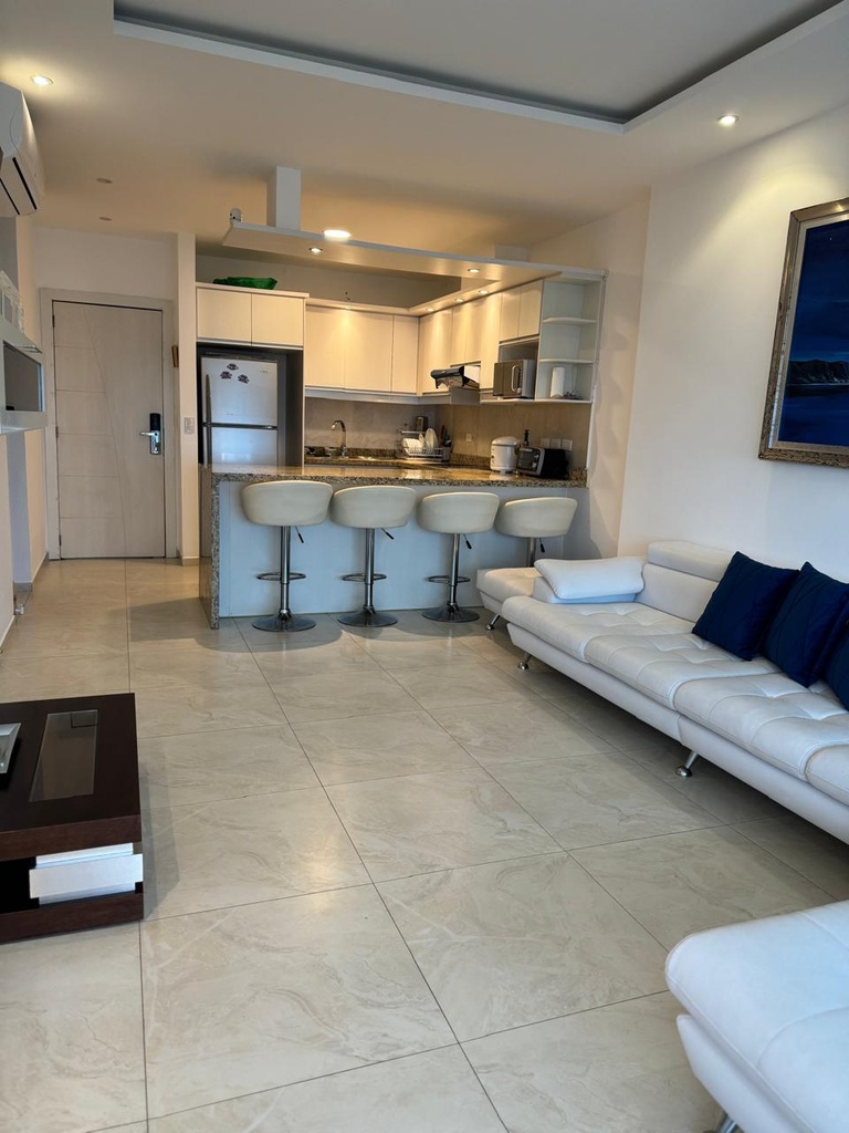 Departamento Amplio de 2 Dormitorios en Venta Sector La Carolina