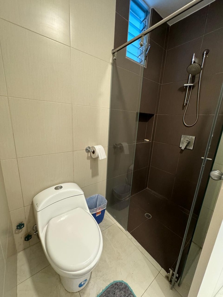 Departamento Amplio de 2 Dormitorios en Venta Sector La Carolina