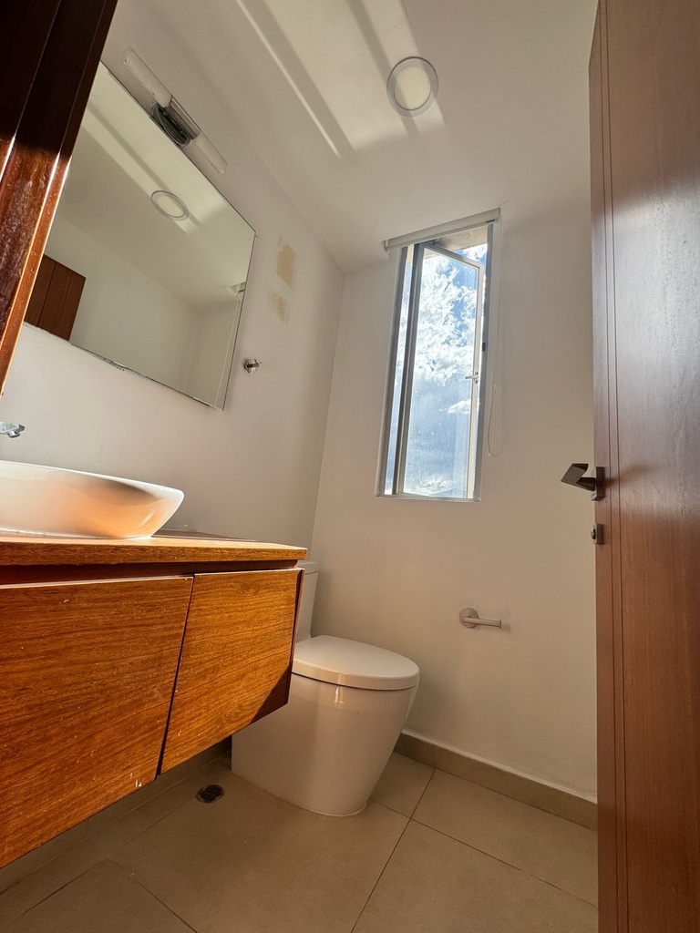 Departamento con Excelente Ubicación en Venta Sector Bellavista