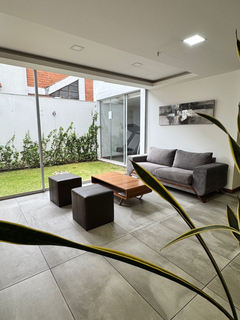Departamento con Excelente Ubicación en Venta Sector Bellavista