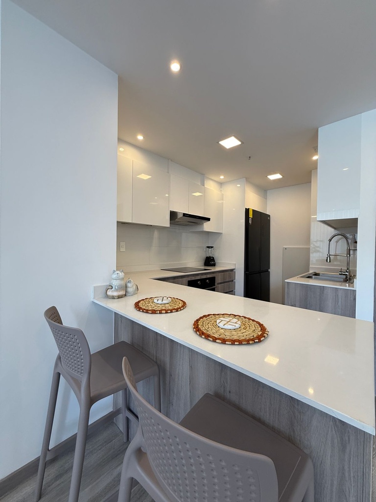 Suite Moderna en Alquiler Sector La Coruña 