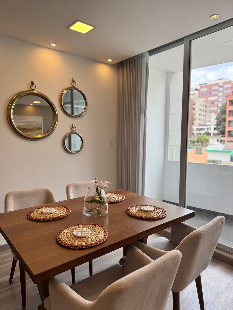 Suite Moderna en Alquiler Sector La Coruña 