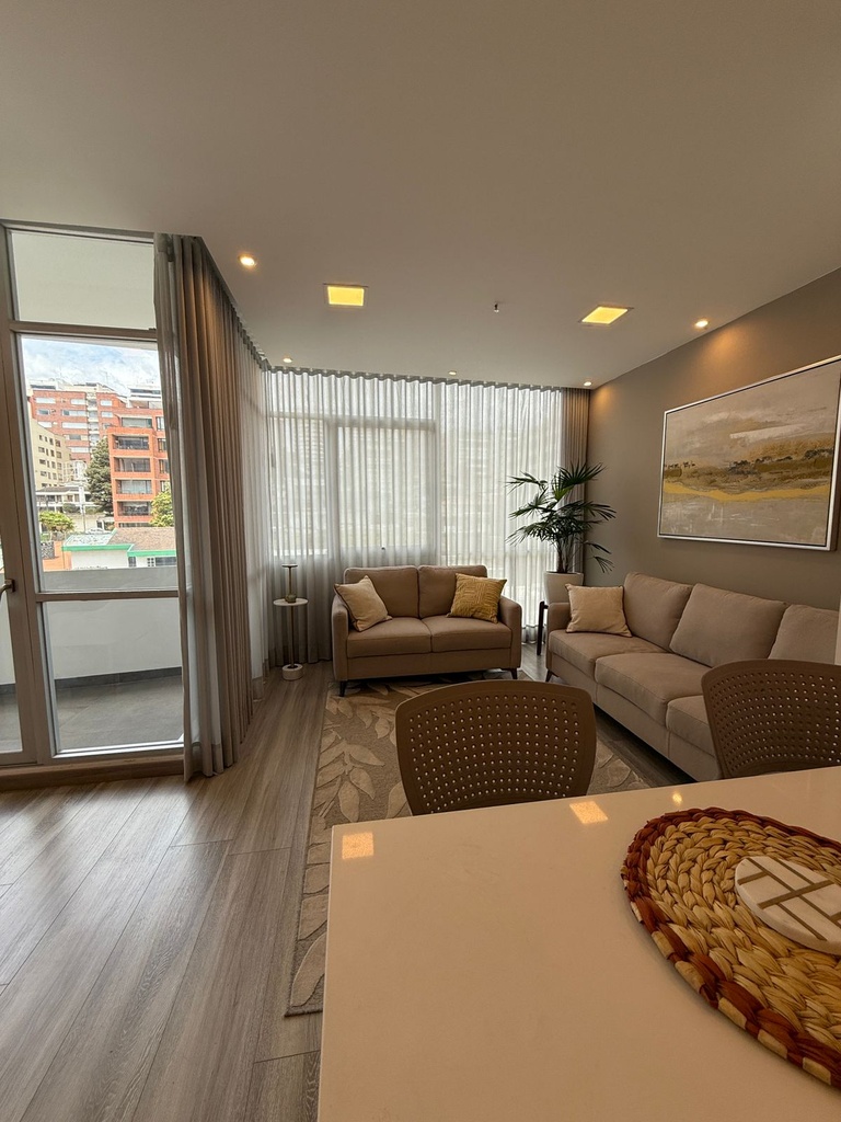 Suite Moderna en Alquiler Sector La Coruña 