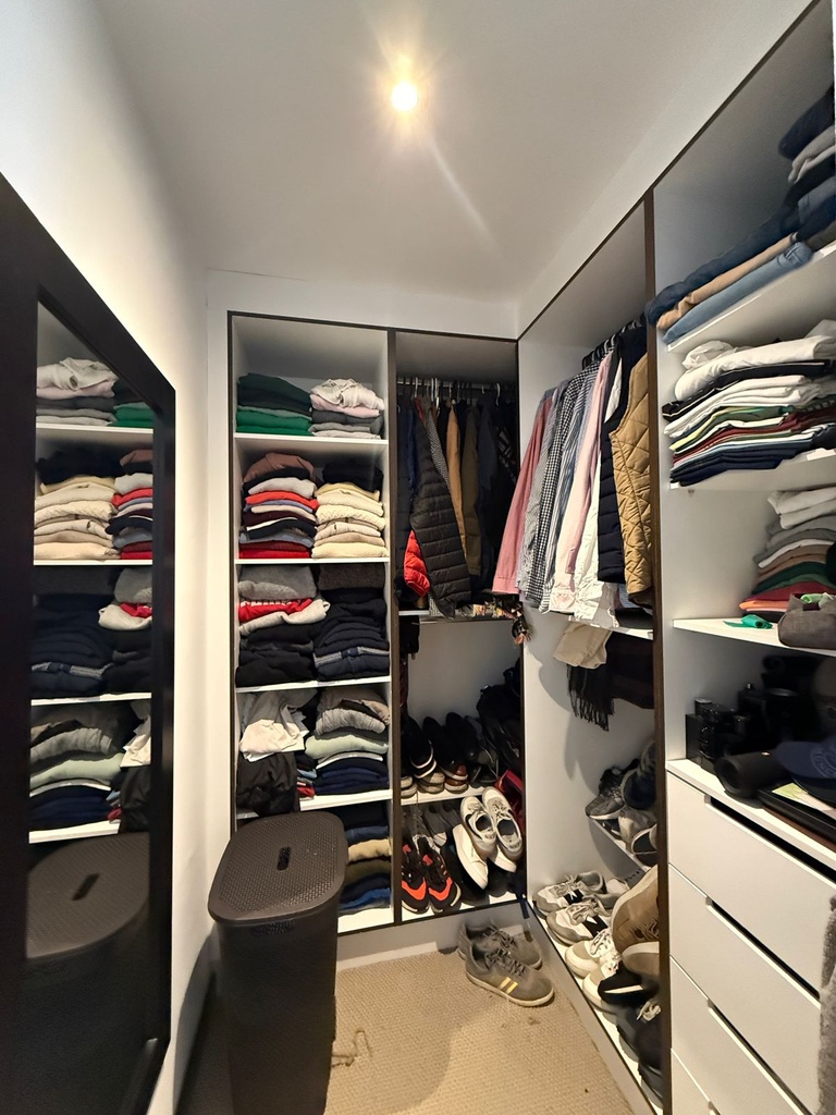 Departamento Amplio de 2 Dormitorios en Venta Sector Bosmediano