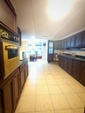 Departamento con Excelente Ubicación en Alquiler Sector República del Salvador 
