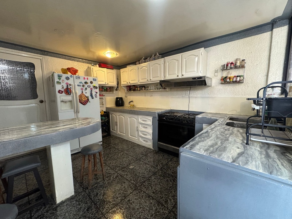 Casa con Ubicación Estratégica en Venta Sector Río Coca 
